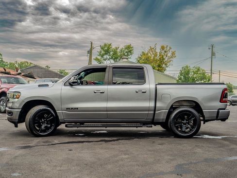 Used 2022 RAM 1500 Big Horn AWD/4WD image 5
