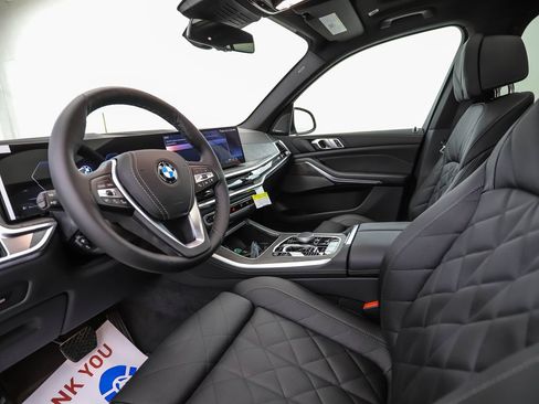 New 2026 BMW X5 xDrive40i AWD/4WD image 10