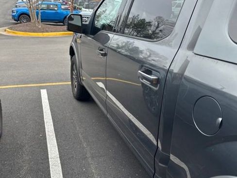 Used 2016 Ford F150 XLT w/ Equipment Group 302A Luxury image 12