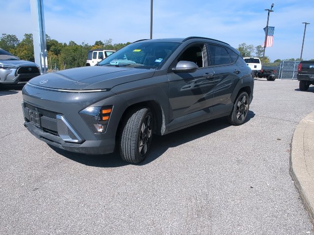 Used 2025 Hyundai Kona SEL FWD image 5