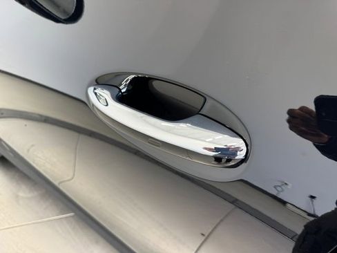 Used 2024 Mercedes-Benz GLC 300 GLC 300 image 35