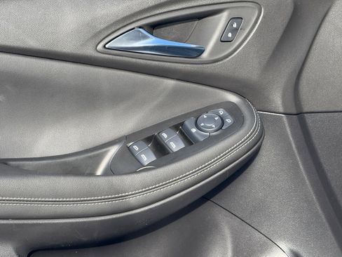 Used 2023 Buick Encore GX Preferred w/ Cold Weather Comfort Package image 18