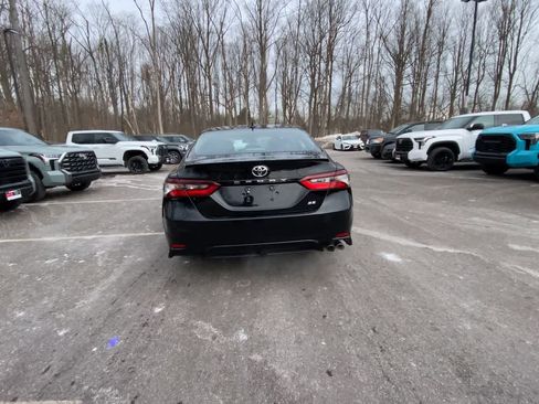 Used 2023 Toyota Camry SE image 15