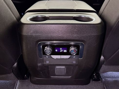 Certified 2025 Chevrolet Tahoe Premier AWD/4WD image 24