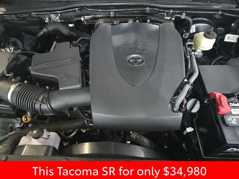 Used 2022 Toyota Tacoma SR image 36