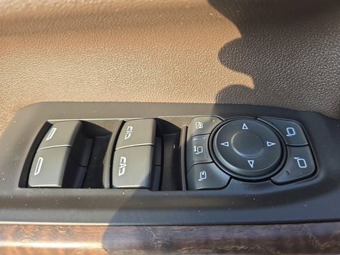 Used 2022 GMC Sierra 2500 Denali image 28