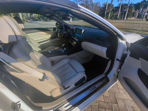 Used 2012 BMW 650i Convertible image 49