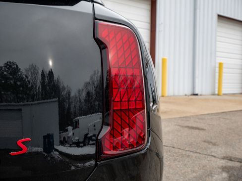 Used 2025 MINI Cooper Countryman S w/ Comfort Package Max image 18