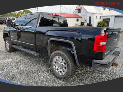 Used 2015 GMC Sierra 2500 Denali w/ Duramax Plus Package AWD/4WD image 5