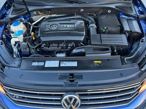 Used 2017 Volkswagen Passat 1.8T R-Line FWD image 13