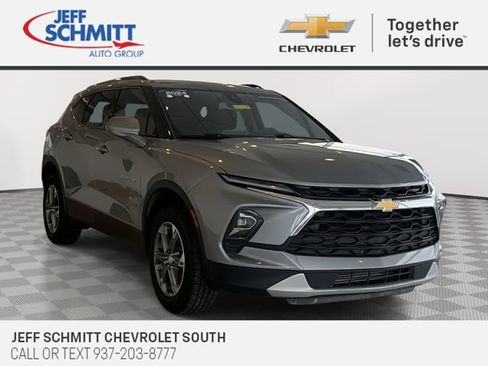 Certified 2024 Chevrolet Blazer LT w/ Convenience Package image 1