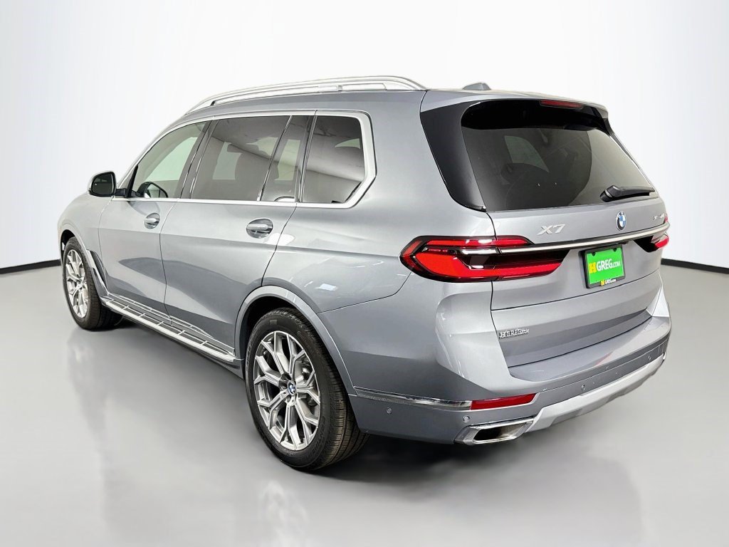Used 2026 BMW X7 xDrive40i AWD/4WD image 7