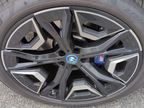 Used 2025 BMW iX M60 image 13