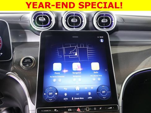 Used 2025 Mercedes-Benz GLC 300 4MATIC image 18