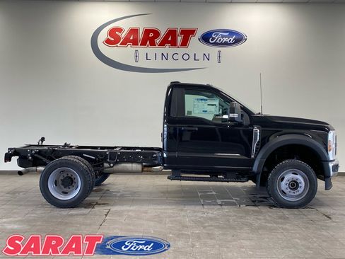 New 2026 Ford F550 4x4 Regular Cab Super Duty image 1