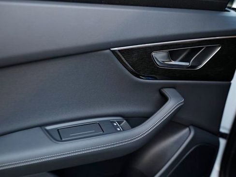 New 2026 Audi Q8 Premium Plus AWD/4WD image 23
