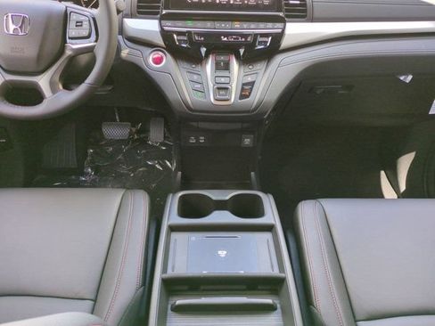 New 2026 Honda Odyssey Sport-L image 17