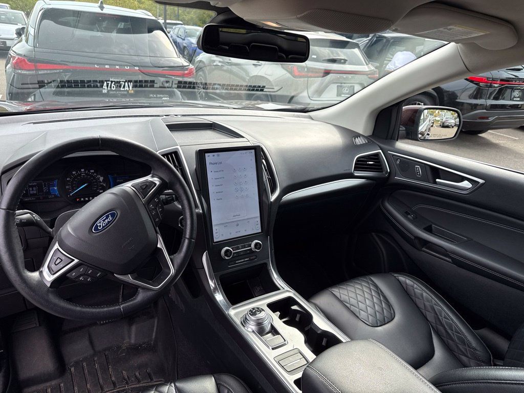 Used 2024 Ford Edge Titanium AWD/4WD image 29