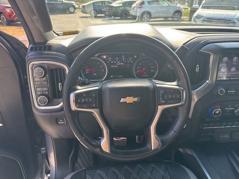 Used 2020 Chevrolet Silverado 1500 LTZ w/ LTZ Premium Package image 13