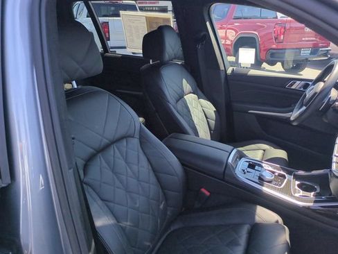 Used 2025 BMW X7 xDrive40i w/ Executive Package AWD/4WD image 29
