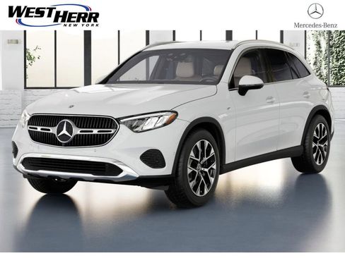 New 2025 Mercedes-Benz GLC 350e 4MATIC image 1