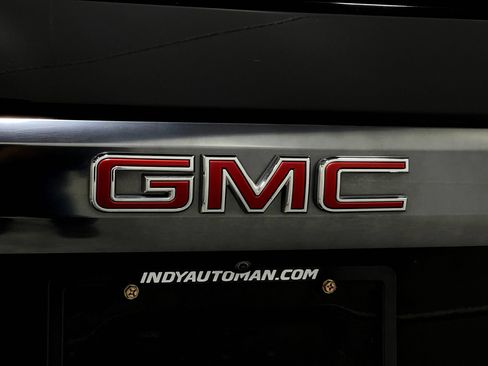 Used 2021 GMC Yukon AT4 w/ Technology Package AWD/4WD image 39
