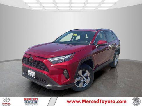 Certified 2022 Toyota RAV4 XLE FWD image 1