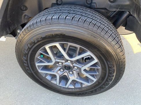 Certified 2025 Jeep Wrangler Sahara image 28