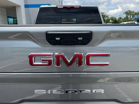New 2026 GMC Sierra 2500 AT4 w/ AT4 Premium Plus Package AWD/4WD image 8