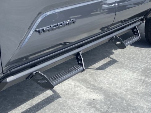Certified 2026 Toyota Tacoma SR5 AWD/4WD image 9
