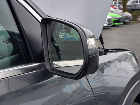 Used 2024 Mercedes-Benz GLS 450 4MATIC image 34