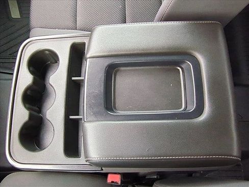 Used 2018 Chevrolet Silverado 2500 LT image 15