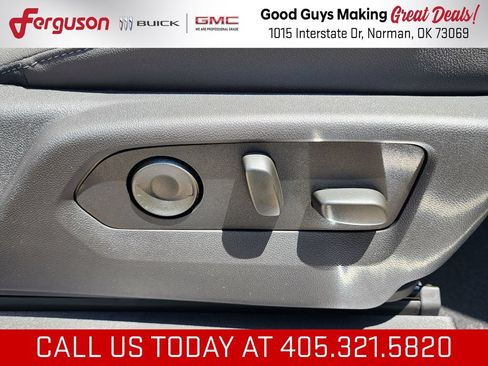 New 2026 GMC Sierra 2500 SLT w/ Max Trailering Package AWD/4WD image 41