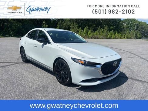 Used 2025 MAZDA MAZDA3 s FWD image 3