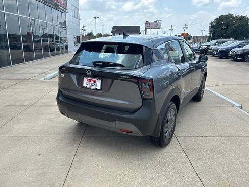 Used 2026 Nissan Kicks S FWD image 7