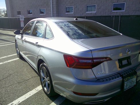 Used 2019 Volkswagen Jetta R-Line image 63