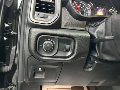 Used 2025 RAM 1500 Tradesman w/ Night Edition RWD image 30