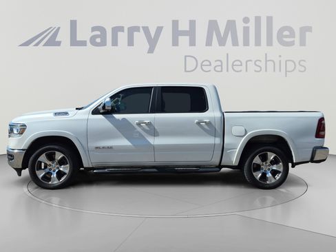 Used 2021 RAM 1500 Laramie AWD/4WD image 2