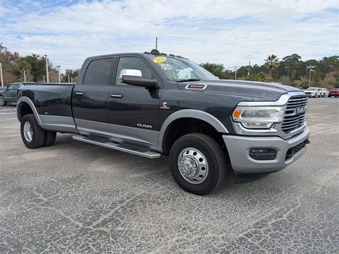 Used 2020 RAM 3500 Laramie image 2