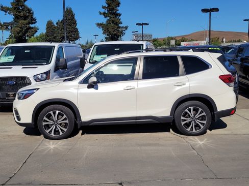 Used 2019 Subaru Forester Limited image 7