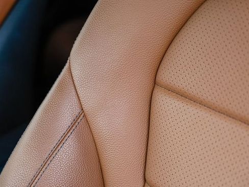 Used 2021 Mercedes-Benz GLC 300 4MATIC Coupe image 25