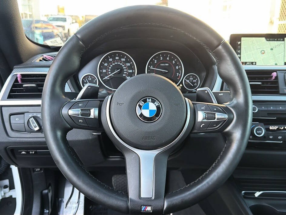 Used 2018 BMW 430i Coupe w/ M Sport Package RWD image 8