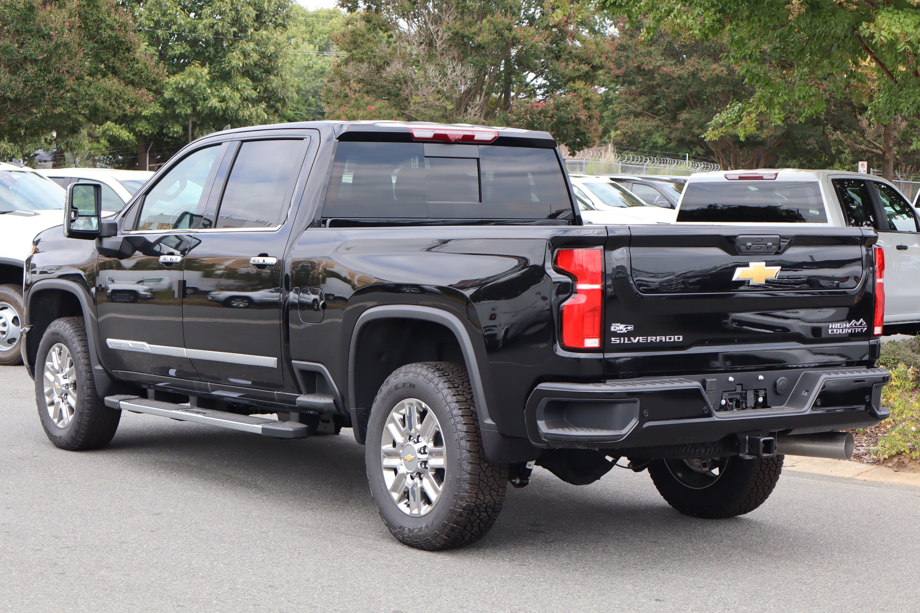 New 2026 Chevrolet Silverado 2500 High Country AWD/4WD image 8