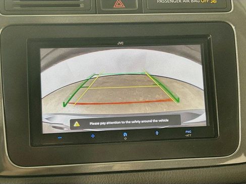Used 2018 Volkswagen Tiguan Limited FWD image 13