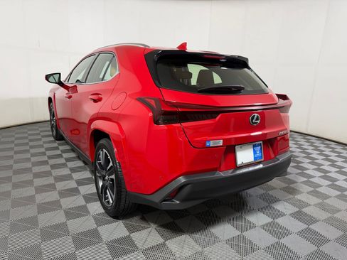 Used 2024 Lexus UX 250h FWD w/ Premium Package image 2
