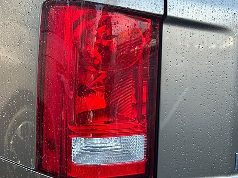 Used 2011 Honda Pilot Touring image 14