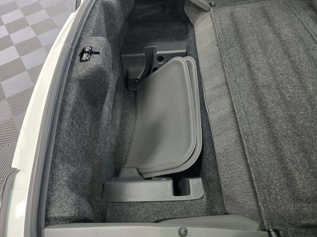 Used 1997 Chevrolet Camaro SS w/ Preferred Equipment Group 2 RWD image 40