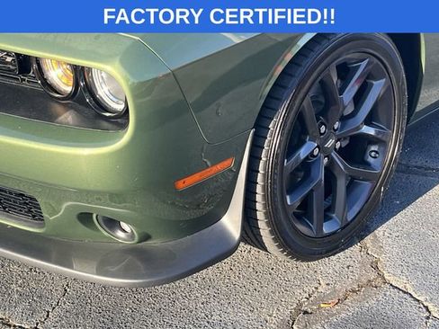 Certified 2022 Dodge Challenger R/T w/ Blacktop Package image 9