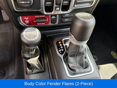 Certified 2025 Jeep Gladiator Sport AWD/4WD image 28
