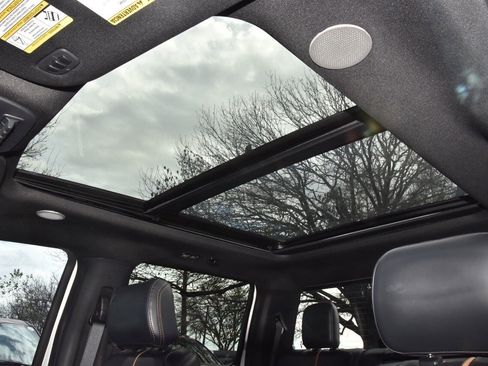 Certified 2024 Ford F250 Platinum image 34